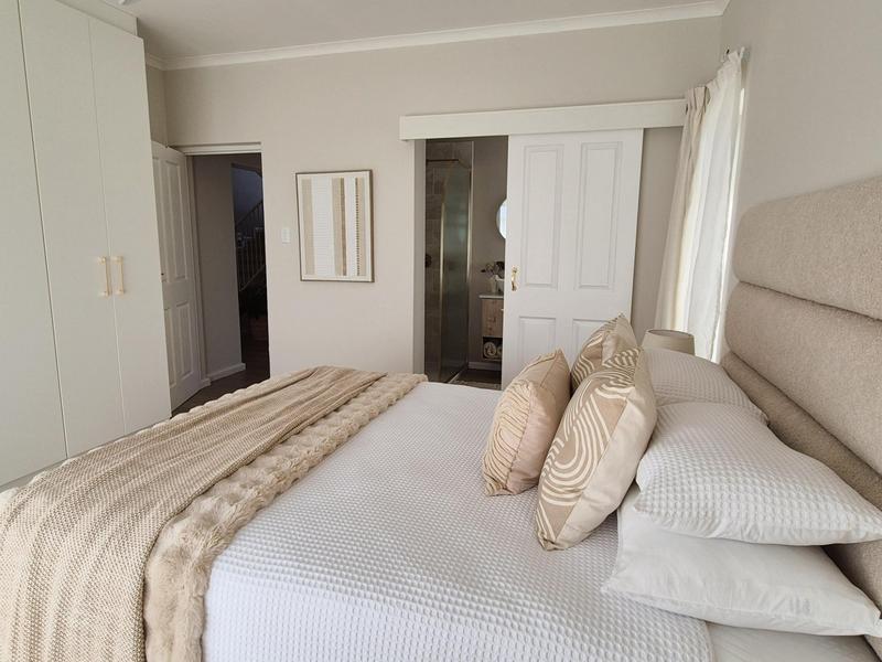 3 Bedroom Property for Sale in Kleinbaai Western Cape